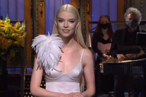 Saturday Night Live: cómo fue el monólogo en español de Anya Taylor-Joy