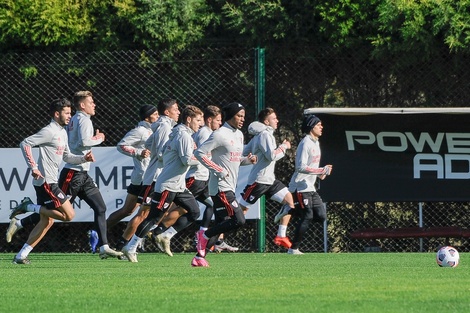 River se alivia y enfrenta a Fluminense por la clasificación