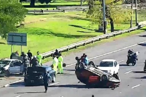 Terrible choque múltiple en la avenida Lugones