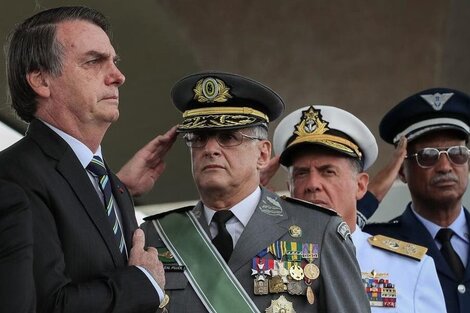 Brasil: Jair Bolsonaro incentiva la anarquía en el Ejército