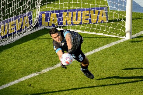 Gómez, la figura de Racing: "Presentí que íbamos a pasar por penales"