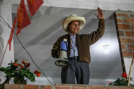 Elecciones en Perú: Pedro Castillo pasó al frente y se impone a Keiko Fujimori en un final voto a voto