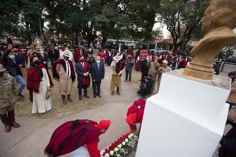 Comenzaron los homenajes al General Güemes