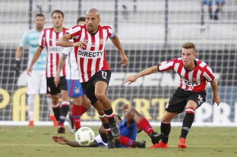 Verón vuelve al fútbol en una liga de veteranos