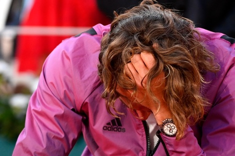 Tsitsipas se bajó de Halle tras la final de Roland Garros