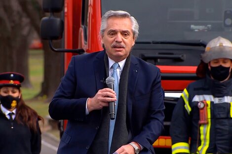 Alberto Fernández consideró "un acto de justicia" la ley que fortalece el sistema de Bomberos Voluntarios