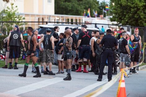 Estados Unidos: un muerto y un herido en el desfile del orgullo LGBTIQ+ en Florida