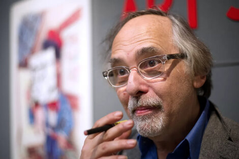 “Creo que nos acercamos más que nunca a revelar la horrible bestia debajo de la máscara norteamericana", dice Spiegelman.