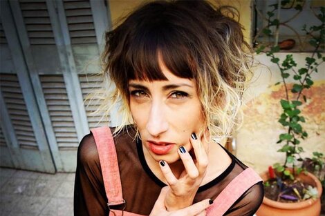 Evelina Sanzo interpretó una versión inclusiva el 25 de Mayo pasado.