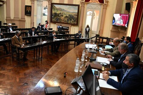 Las internas en el frente saencista llegaron al Senado