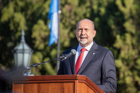 Perotti presidió el acto de la Independencia en Rafaela.