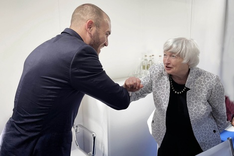 El saludo de Guzmán y Yellen en Italia. 