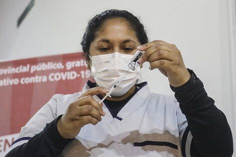 Coronavirus: el debate por la tercera dosis