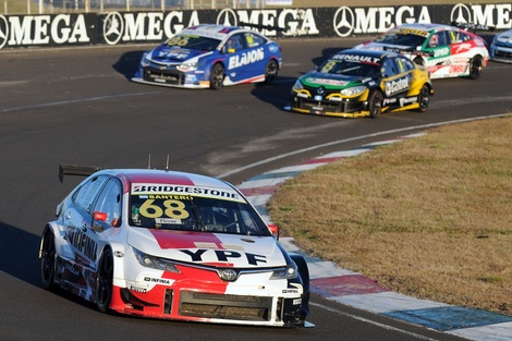 Santero pegó primero en el Súper TC2000