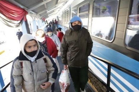 Habilitan hoy el uso del tren urbano a Quijano a quienes no son esenciales