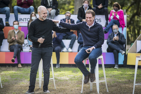 Diego Santilli lanzó su candidatura en la provincia de Buenos Aires durante un acto en La Plata.