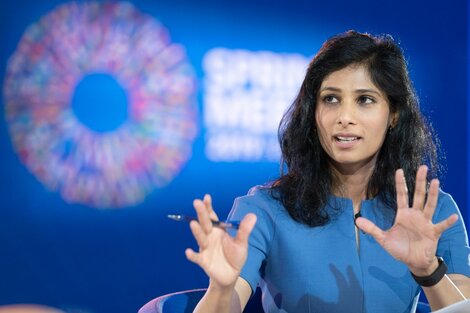 Gita Gopinath, economista jefe del FMI, destacó el efecto positivo para el país del aumento en el precio de los alimentos