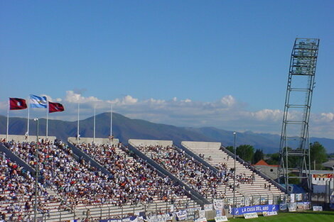 En agosto vuelve el público a las canchas