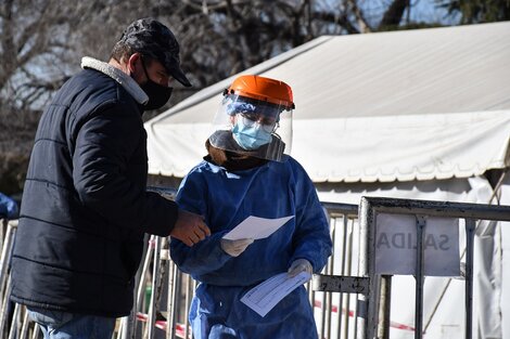 Variante Delta en Córdoba: por el viajero que violó la cuarentena ya hay 160 personas aisladas 