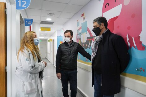 El intendente Jorge Macri en la recorrida por la gaurdia pediátrica.