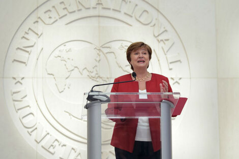 La directora gerente del FMI, Kristalina Georgieva, anunció la autorización para la emisión de Derechos Especiales de Giro.