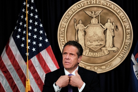 El gobernador de Nueva York, Andrew Cuomo, sigue sumando pedidos de renuncia