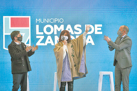 Cristina Kirchner, Axel Kicillof y Martín Insaurralde en Lomas de Zamora.