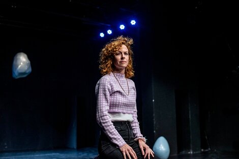 Mariana Chaud repasa su universo de delirio e inquietud en el Teatro Sarmiento