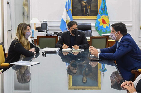 Agustina Vila, Axel Kicillof y Nicolás Trotta participaron de la reunión.