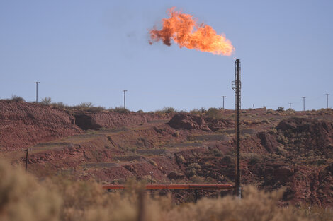 Cómo frenar la sangría de divisas en el gas