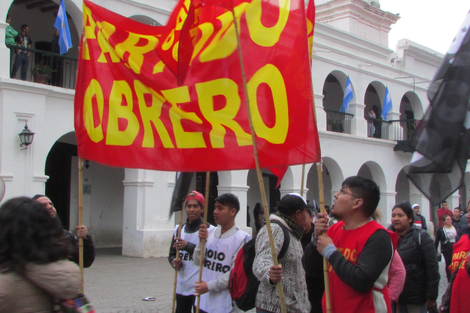 Un frente y cuatro listas disputan la representación de la izquierda