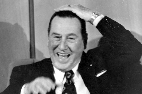 "Los tengo ahí a unos cuantos señores que hablan mal de mí, pero hablan. Esa es mi propaganda", afirma Perón en una conferencia de prensa, en 1972. 
