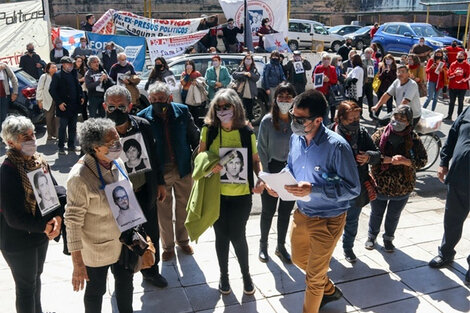 Hubo movilización frente al Tribunal Oral.