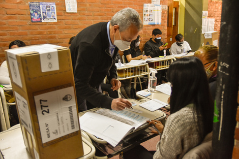 Manzi invitó a la ciudadanía a votar