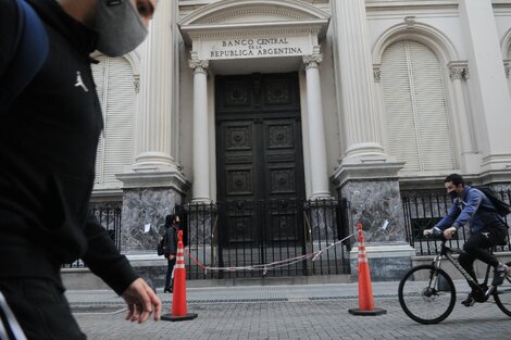 El Banco Central continúa comprando dólares