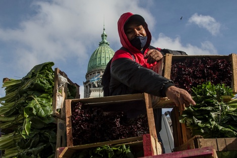 La Unión de Trabajadores de la Tierra acampa por una Ley de Acceso a la Tierra