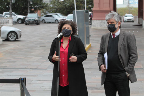 La ministra de Salud, Carla Vizzotti, y su par de Ciencia y Tecnología, Daniel Filmus.