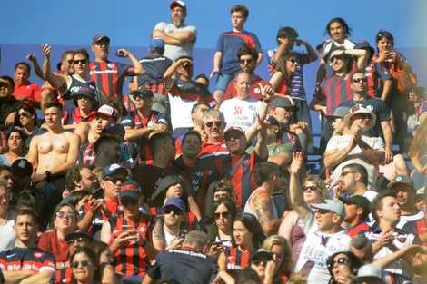 Hinchas y socios, de la pandemia al regreso  