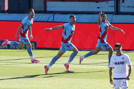 Liga Profesional: Arsenal sorprendió a Lanús y ganó después de diez fechas