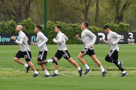 River, entre las dudas en el once inicial y los nuevos molinetes