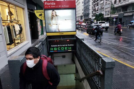 El subte en CABA vuelve a funcionar con el horario de antes de la pandemia.