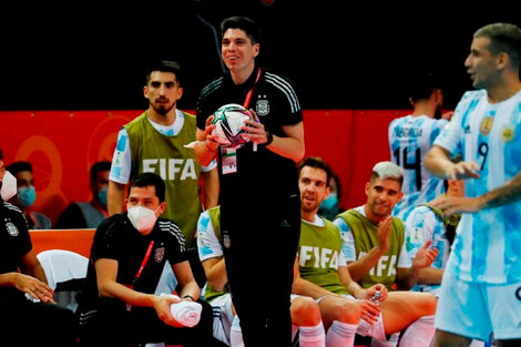 Lucuix, entre el "orgullo" y la "bronca" al regreso de la Selección de futsal