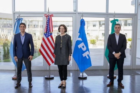 Reunión de YPF con miembros de la Embajada de EEUU