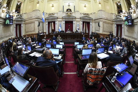 Cruces en el Senado entre el oficialismo y la oposición, en el regreso a la presencialidad