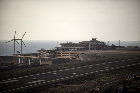 Volcán de La Palma: las cenizas obligaron a cerrar el aeropuerto de la isla