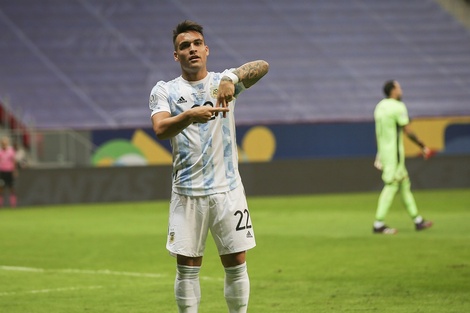 Lautaro Martínez, una baja para Scaloni para jugar ante Paraguay