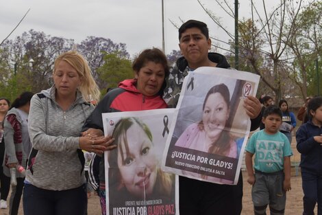 El pueblo de Antillas exigió la detención del femicida de la joven policía 