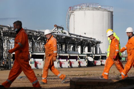 El combustible escasea en la refnería de Southhampton, sur de Inglaterra. 