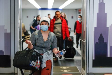 "Este anuncio y fecha se aplica tanto a los viajes aéreos internacionales como a los terrestres", confirmaron desde la Casa Blanca.