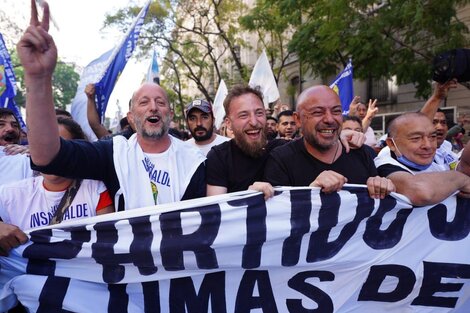 Insaurralde en Plaza de Mayo: "Hoy, junto al presidente y la vicepresidenta, reafirmamos nuestra lealtad con nuestro pueblo"